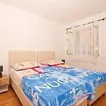 Apartment 11518a